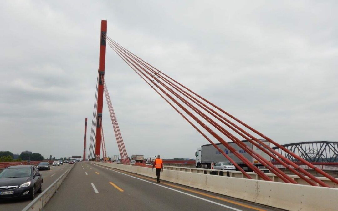 Rheinbrücke Duisburg Baerl