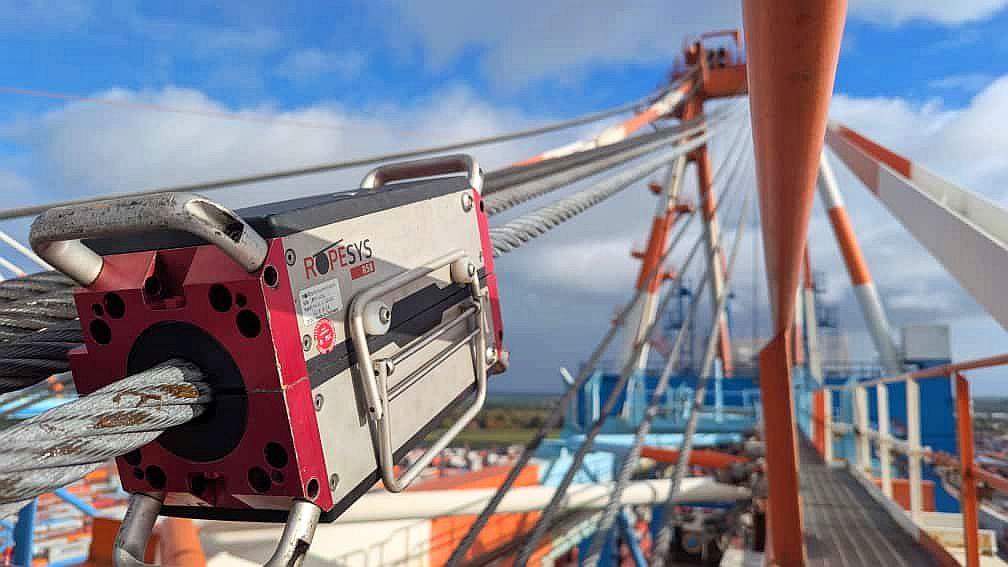 Rope testing on container cranes
