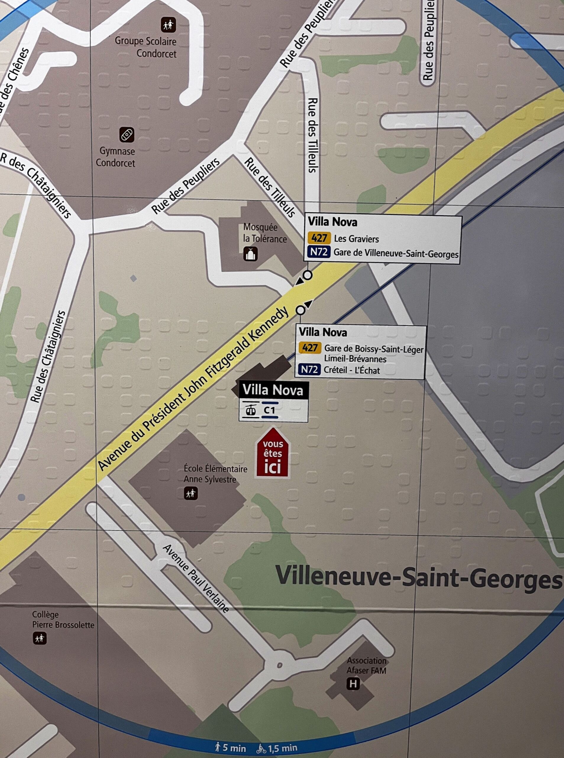 Streckennetz der Seilbahn C1 in Paris