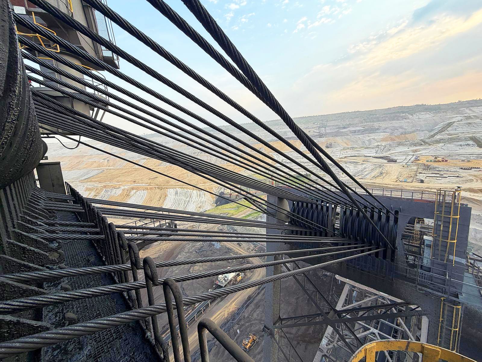 Numerous hoist ropes on Excavator 293 at the Hambach open-cast mine.